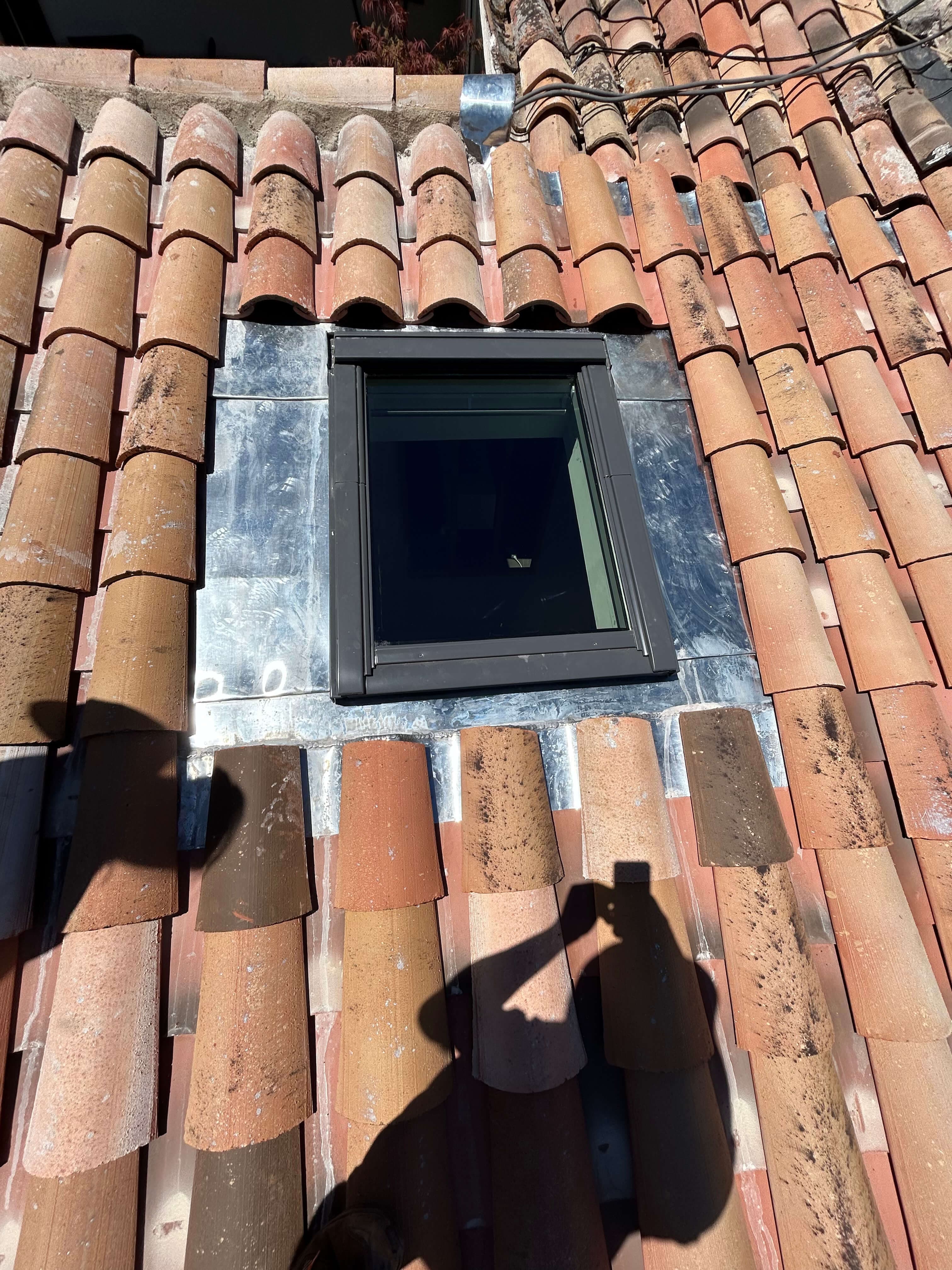Rénovation d'une étanchéité de velux en zinc à Coudoux