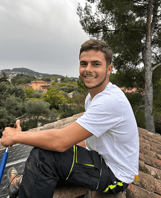 Photo d'Emilien, gérant de l'entreprise Tout-Pour-Toit à Velaux
